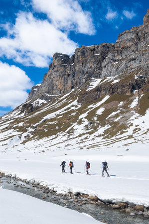 CPR and Rescue Breathing for Hikers in Emergency Situations