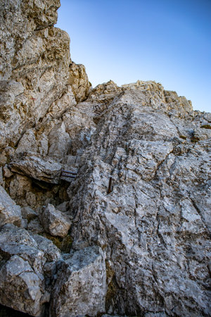 Exploring the Wonders of Zion: Top Hiking Routes and Hidden Gems