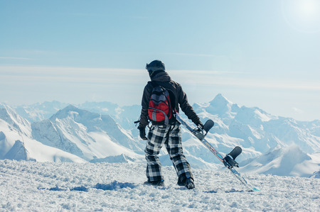 Regional Variations: How Hiker Slang Differs Between the East and West Coasts