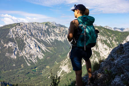 Survival Nutrition: Balancing Calories and Protein in the Wilderness